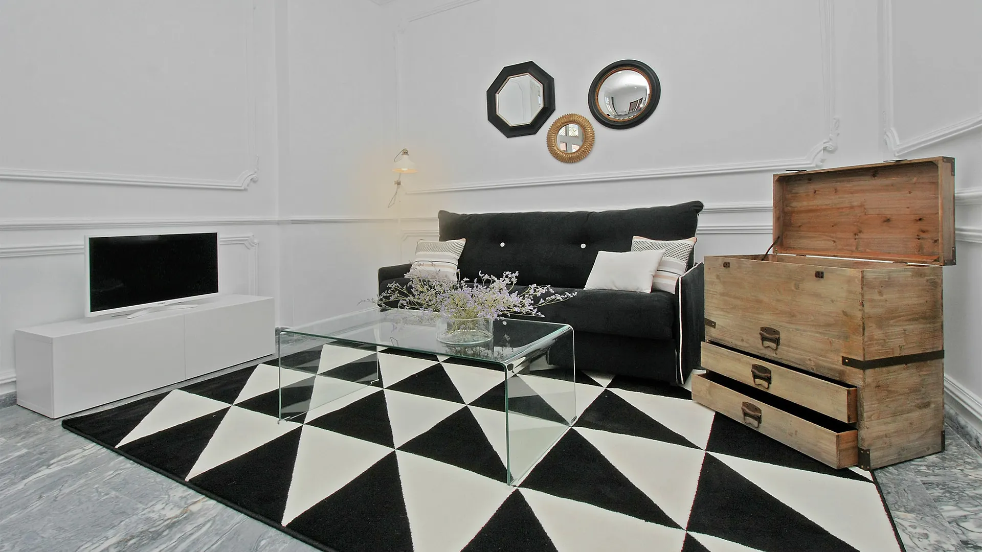 Apartamentos Plaza Constitucion - Larios Malaga 0*,  Hiszpania